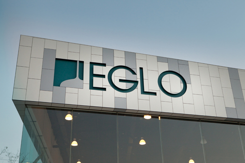 Trespa Meteón en Edificios de Retail y Comercio