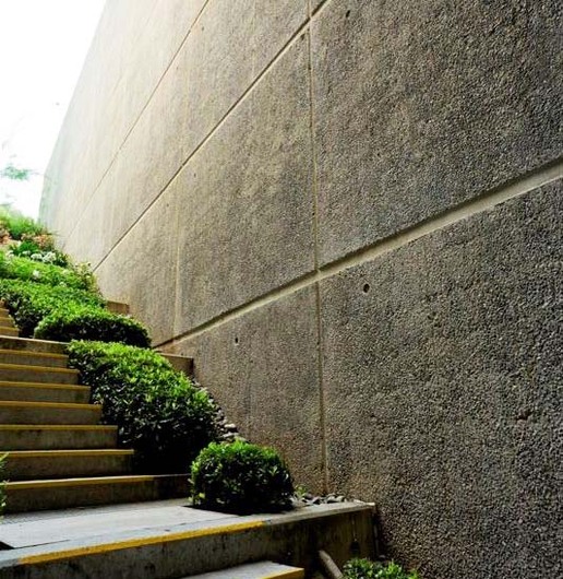 Muro Exterior - Hormigón con árido a la vista