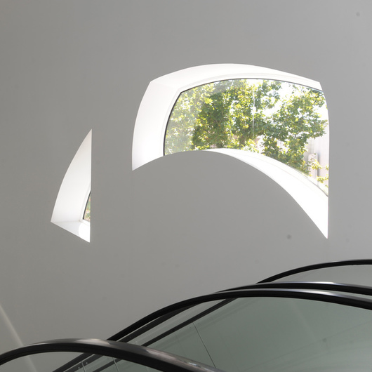 Coatings Fluropon Classic Extrusion Coating from Valspar