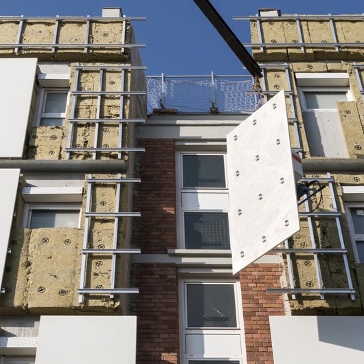 Rainscreen Cladding Panels in Gentilly Renovation Project from Ductal®