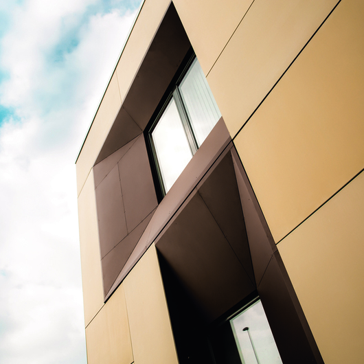 Rainscreen Cladding Panels in Platform Basket Office from Ductal®