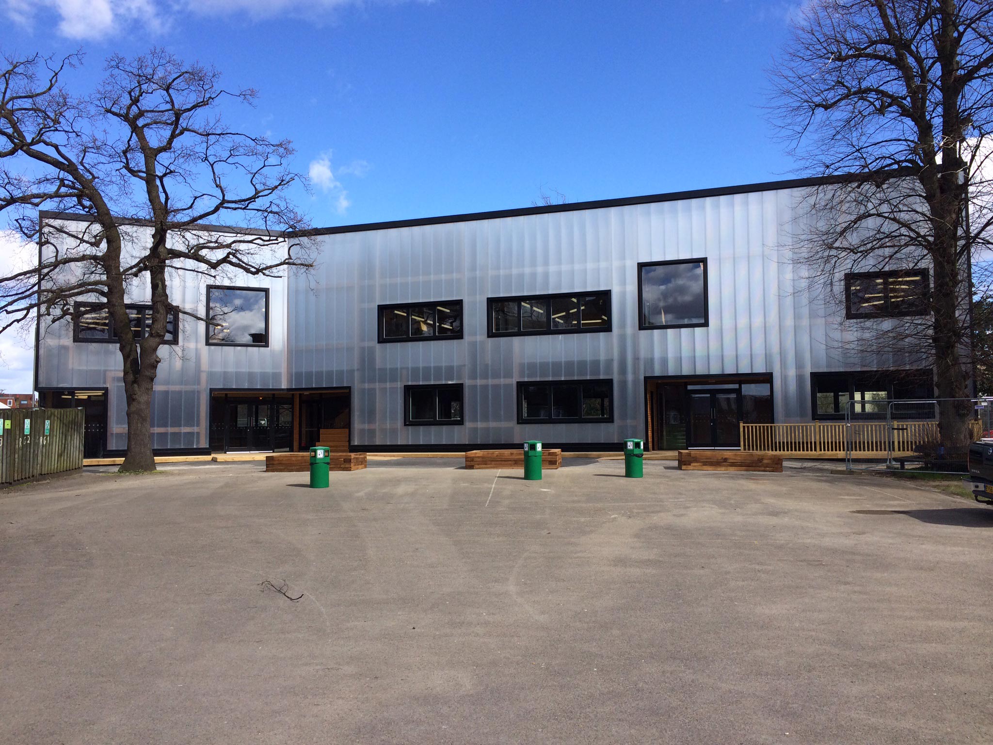 Gallery of Translucent Building Elements - 10