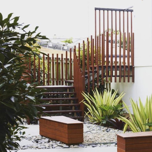 Speed-Rail® Aluminum Railing from Hollaender