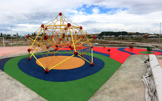 Zonas de Juegos Infantiles Urbanos