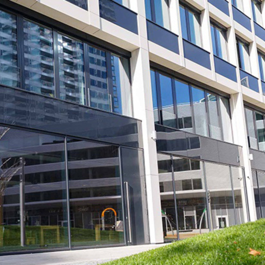 Gallery of Exterior Cladding in Shopping Center - 4