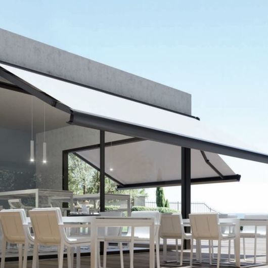 Galeria de Pérgolas y Toldos Saxun 12