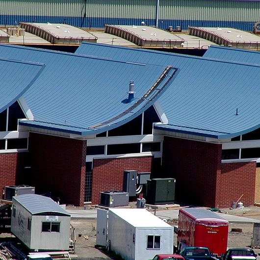 Galeria de Panel Curvo para Techos - Curved PC™ System - 5