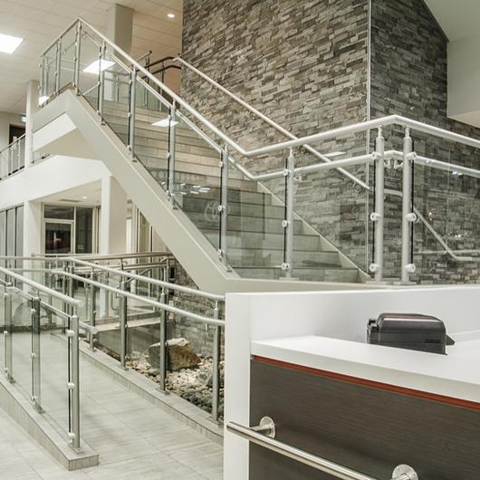 Hollaender Railing System Hollaender® Railings in Retail Applications from Hollaender