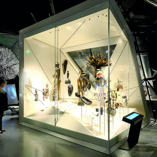 Gallery of Display Case Oneoff 13