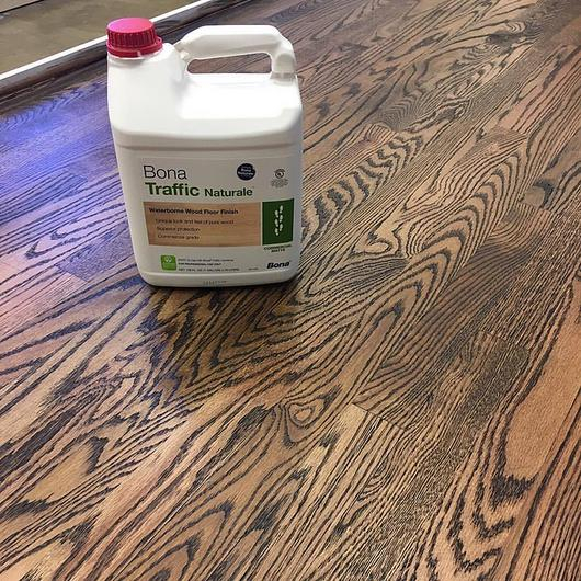 Waterborne Finishes Sealers Bona Traffic From Bona