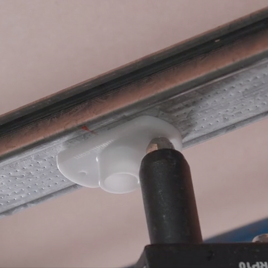 Gallery of How to Attach Ceiling Panels to Rondo Rail 3