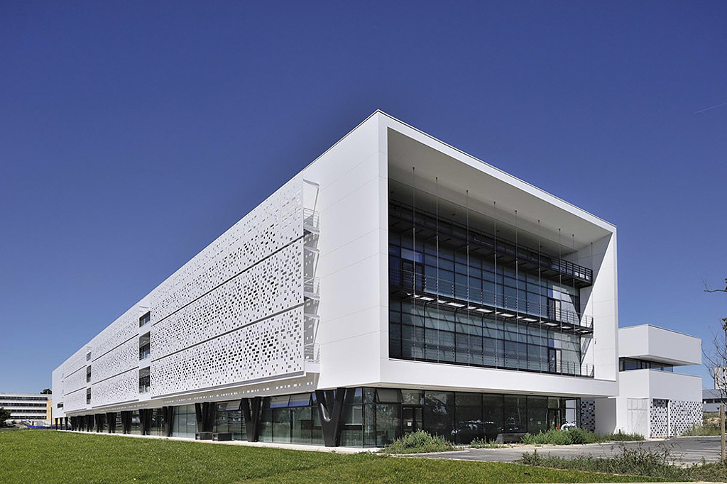 Fachadas Ventiladas De Superficie Solida Krion De Porcelanosa Grupo