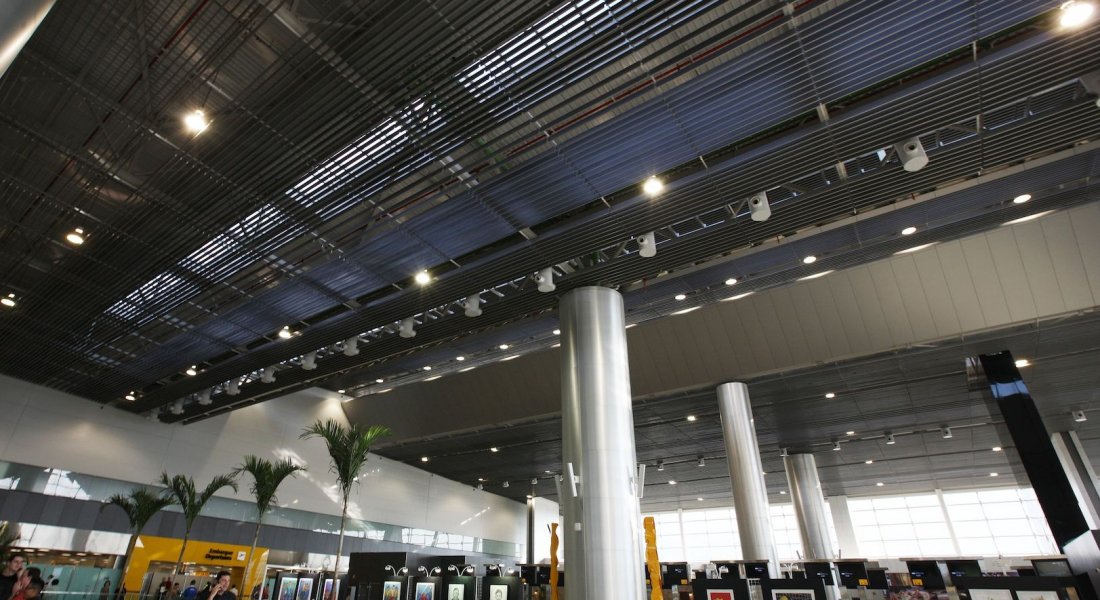 Galeria de Forro Baffle no Aeroporto Internacional de São Paulo 5