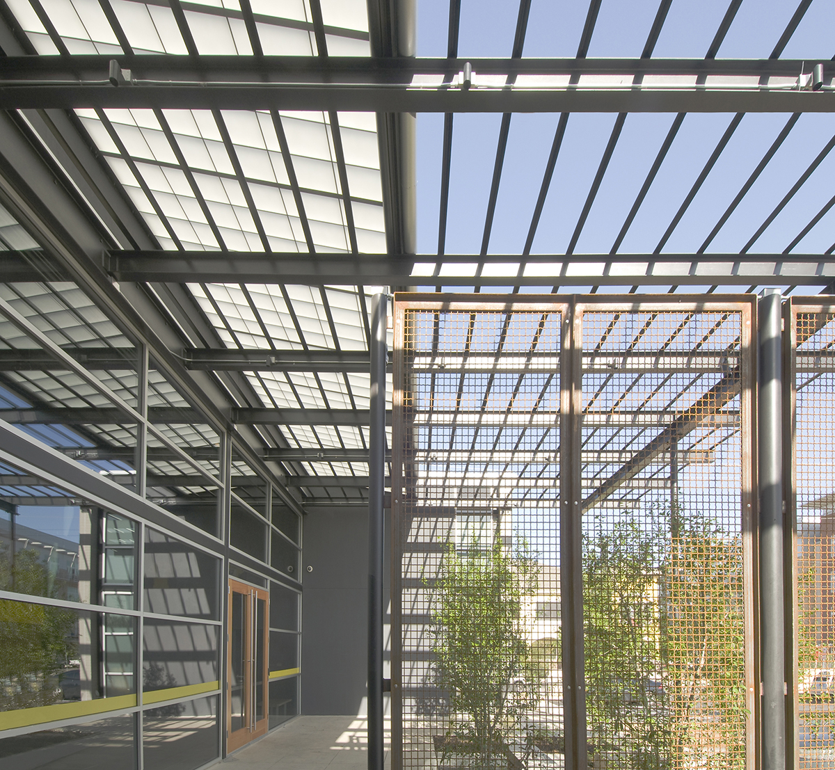 Translucent Canopy System Gallery of Translucent Canopies - 6