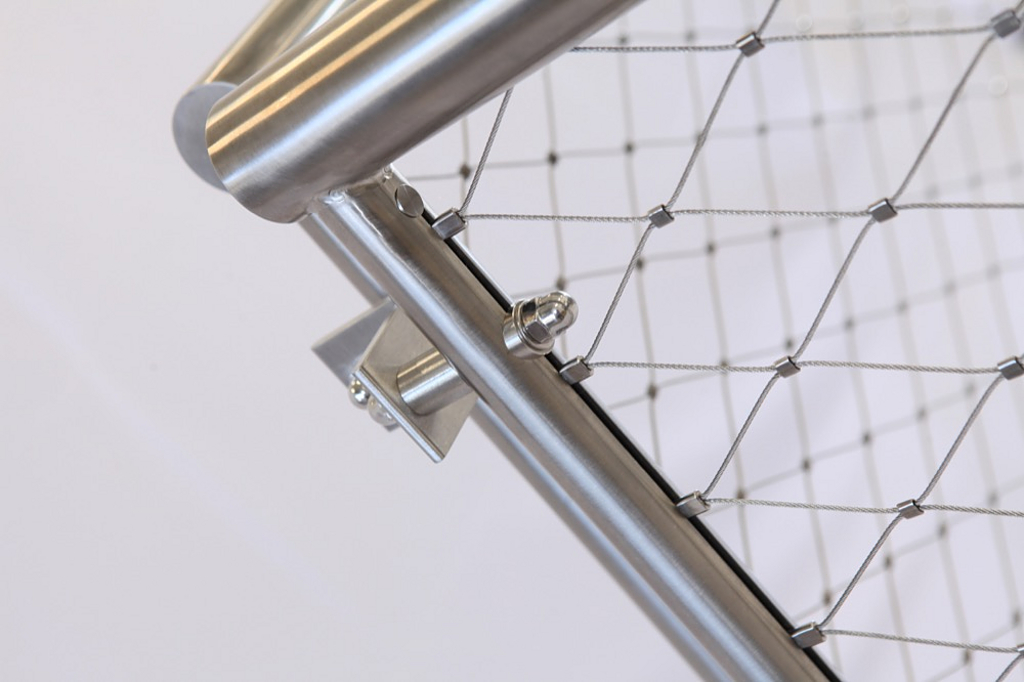 Modular Railing System - Webnet from Jakob