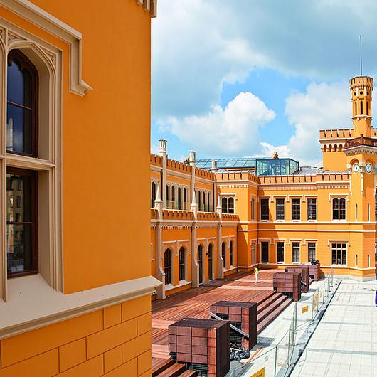 Galeria de Acabado mineral exterior KEIM Soldalit® Color 7