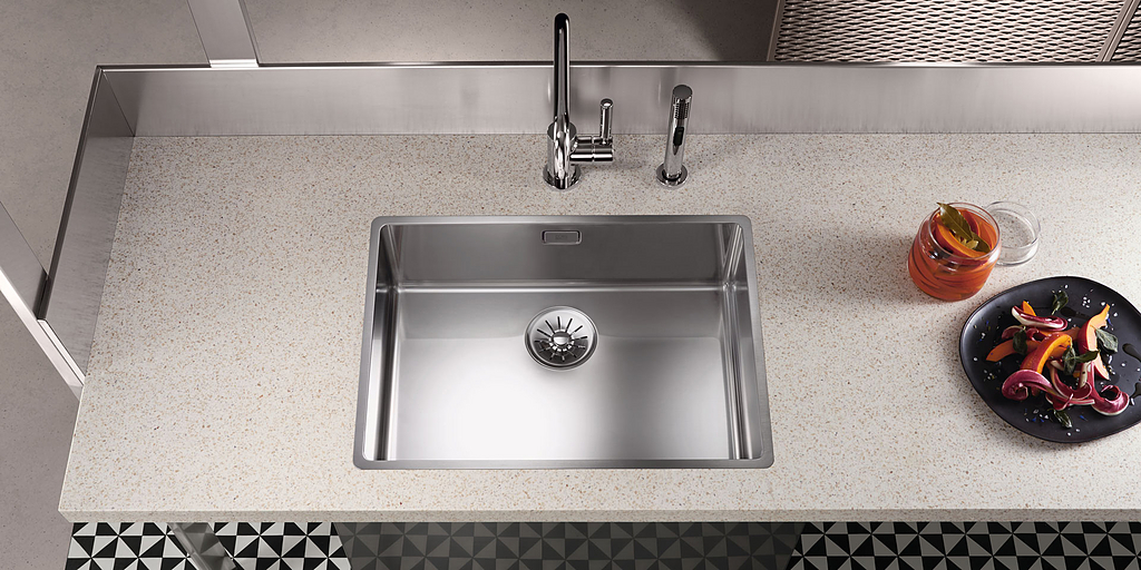 Kitchen Sinks Polished Stainless From Dornbracht
