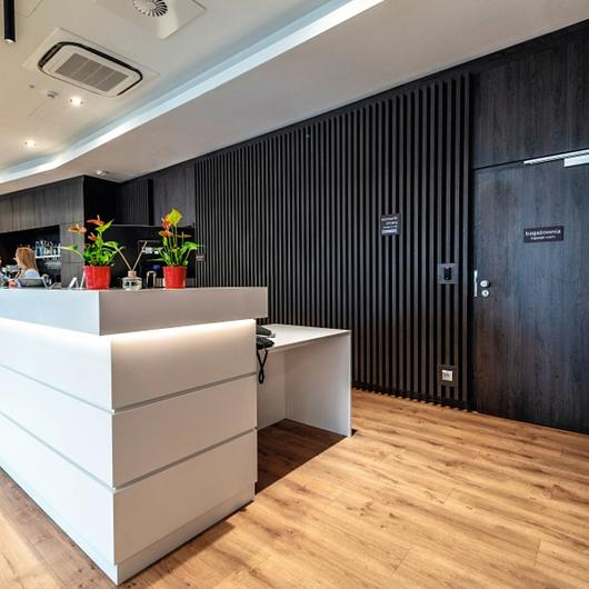 Gallery of EGGER Surfaces in Hampton by Hilton 8