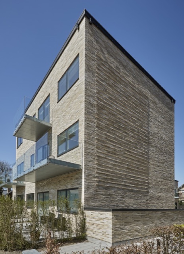 Gallery of Facing Bricks - Ultima RT 159 - 8