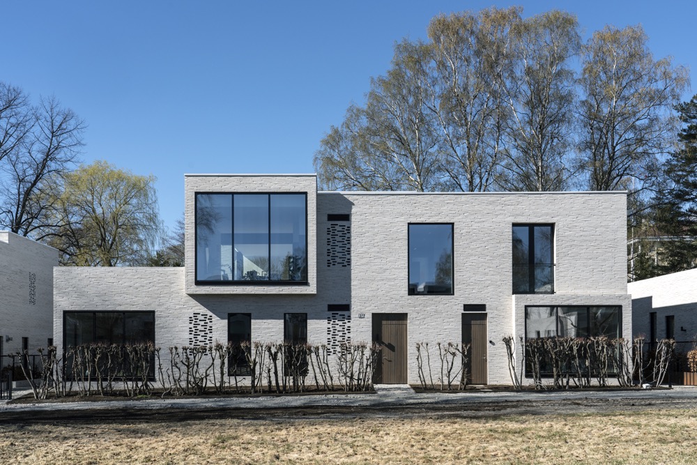 Gallery of Facing Bricks - Ultima RT 162 - 10