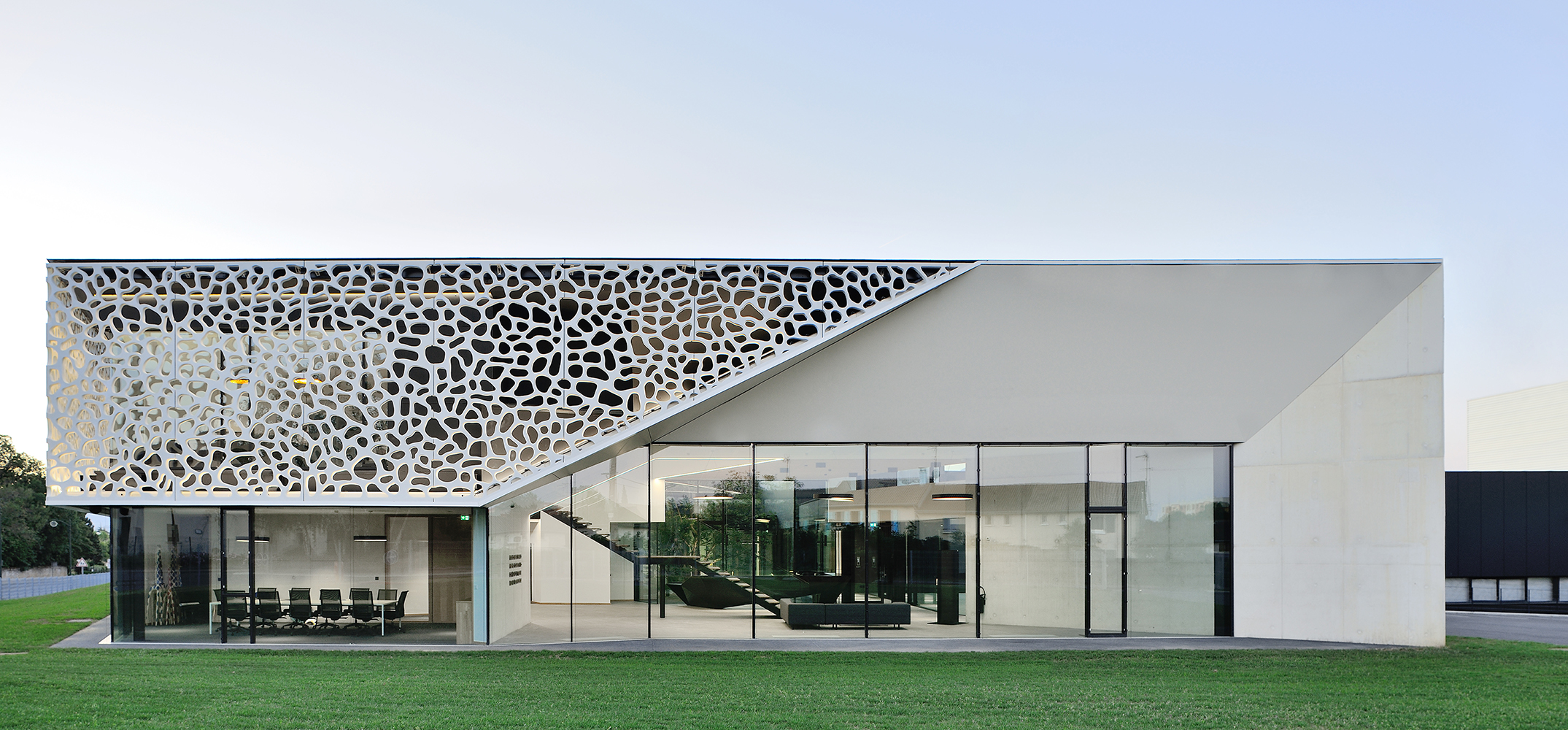 Gallery of Ductal® Cladding in Cepovett Headquarters - 2