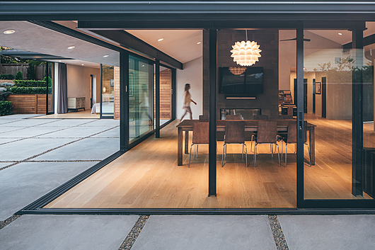 Western Window Systems - 7000 Series