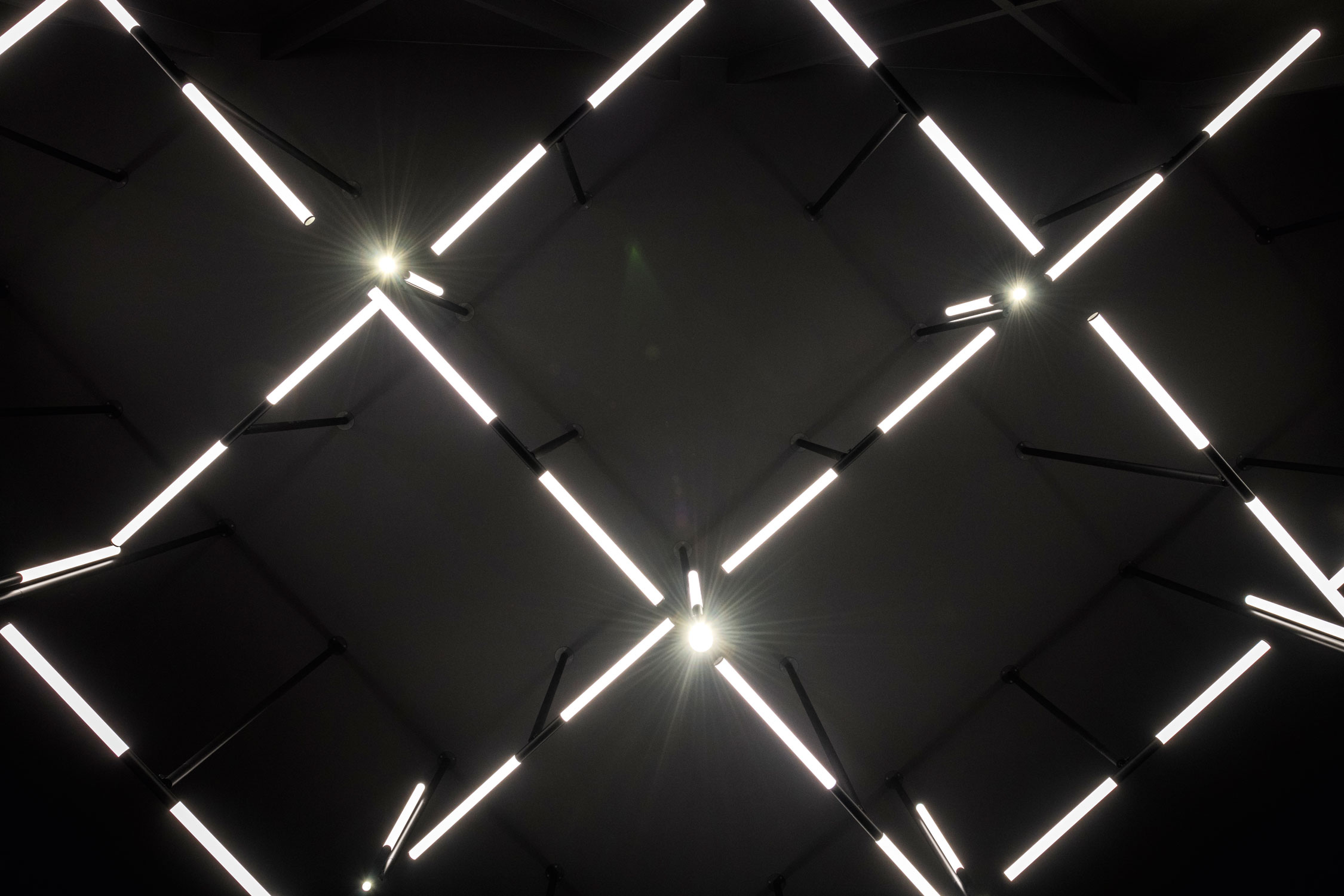 Galeria de Luminarias LED interior Deltalight 16