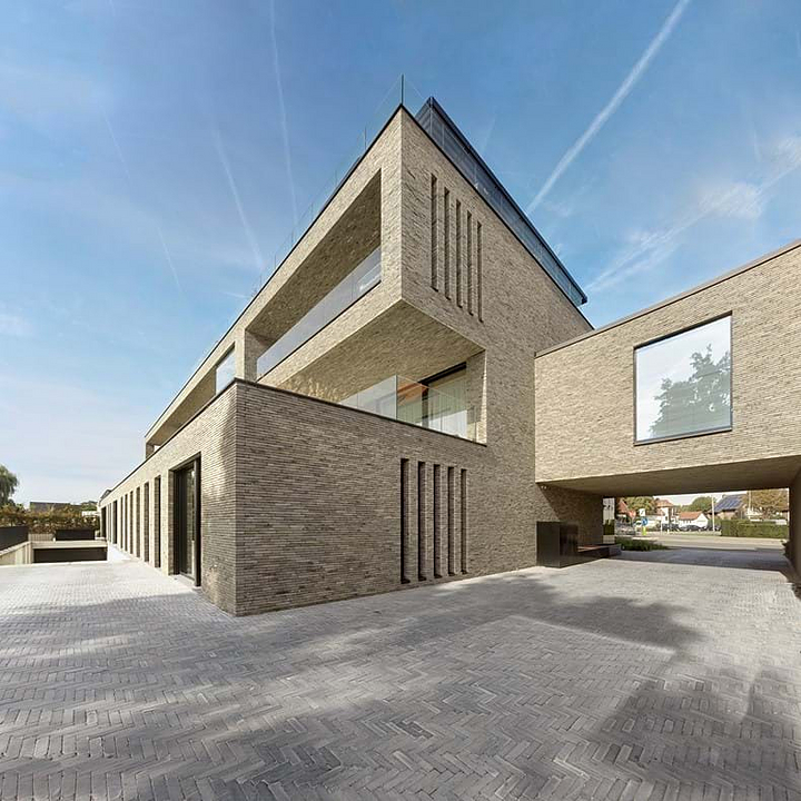Face Brick In Modern Apartment Building From Vande Moortel