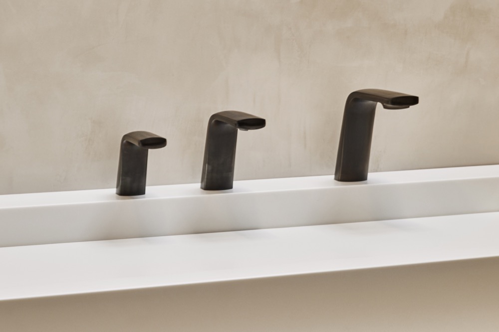 Taps - Ribbon Faucet from The Splash Lab