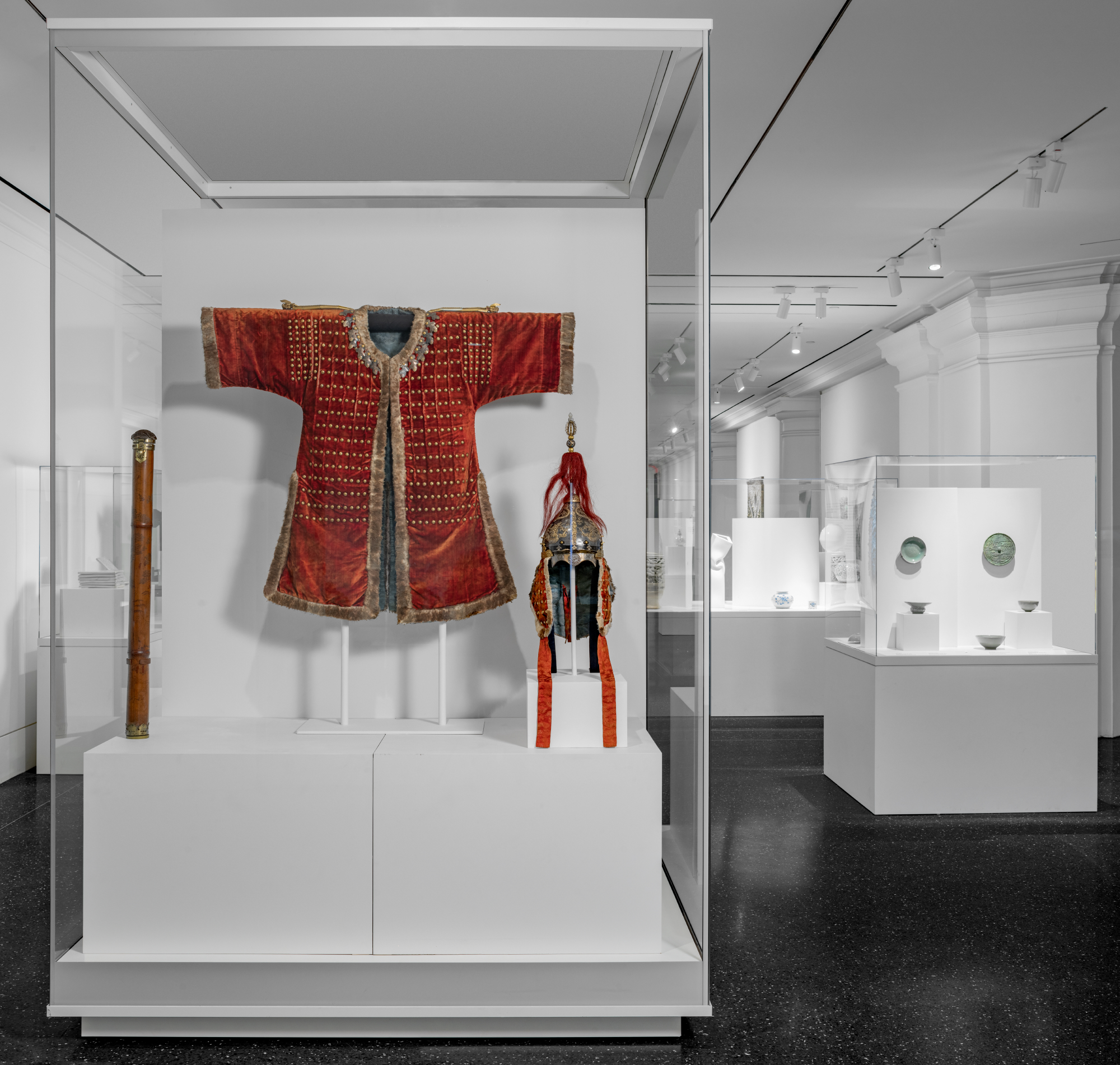 Gallery of Display Cases in Brooklyn Museum - 2