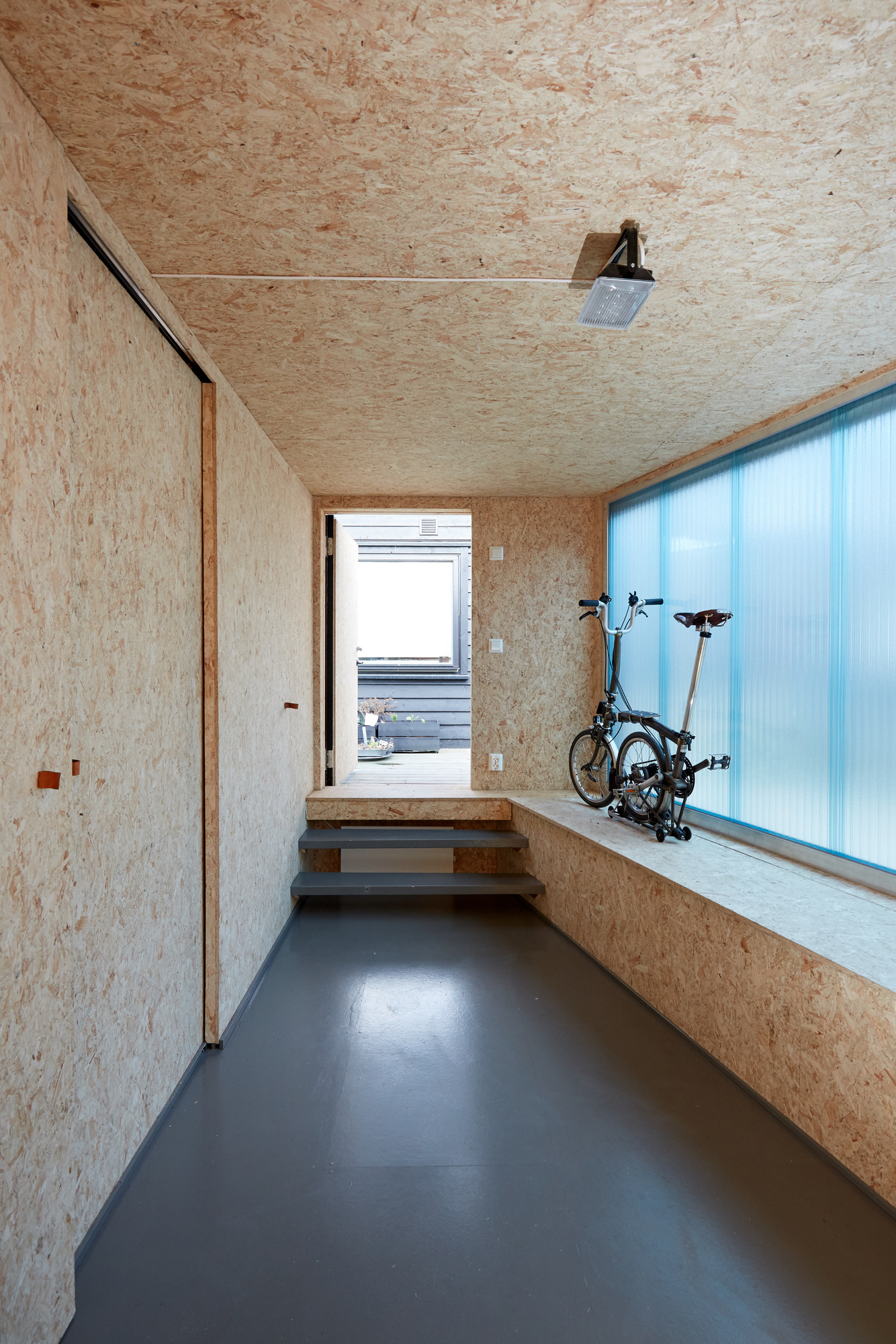 Gallery of Translucent Panels for Interiors - LBE - 8