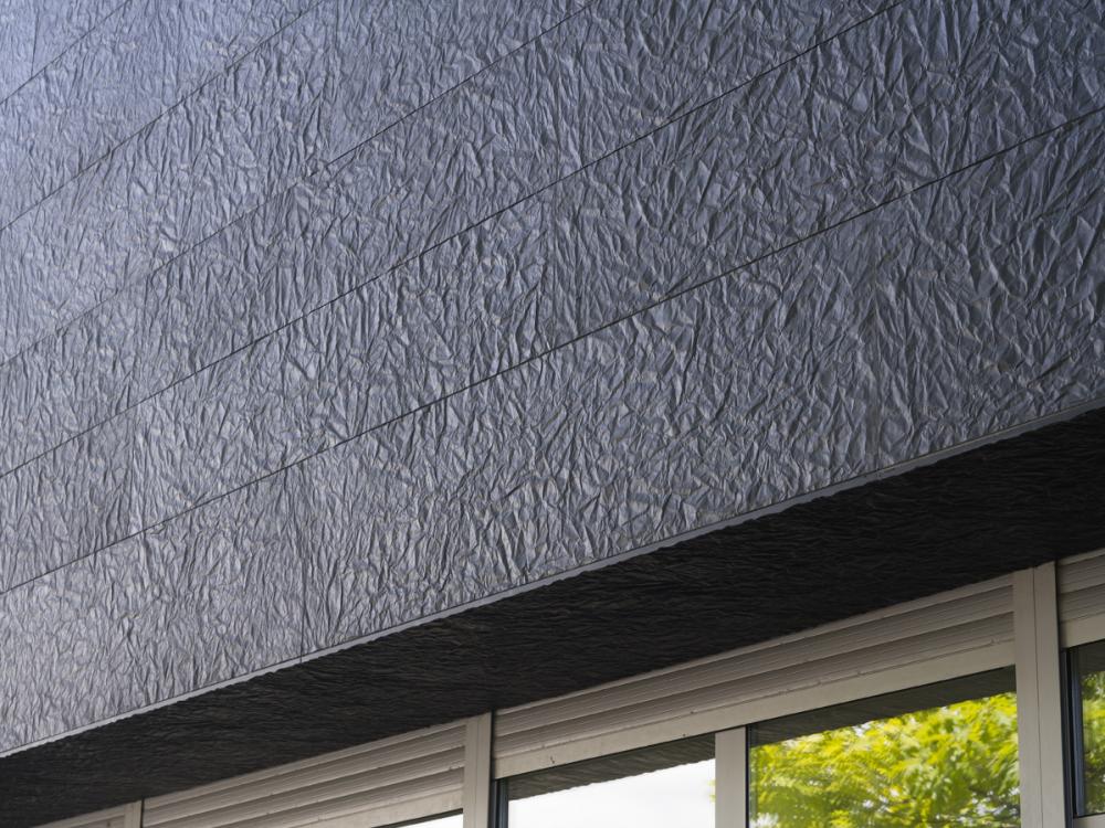 Paper Break Cladding Gallery of Paper Facade Panel in Leioa School Restoration - 5