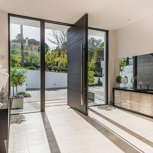 Reynaers Aluminium, product catalog ArchDaily