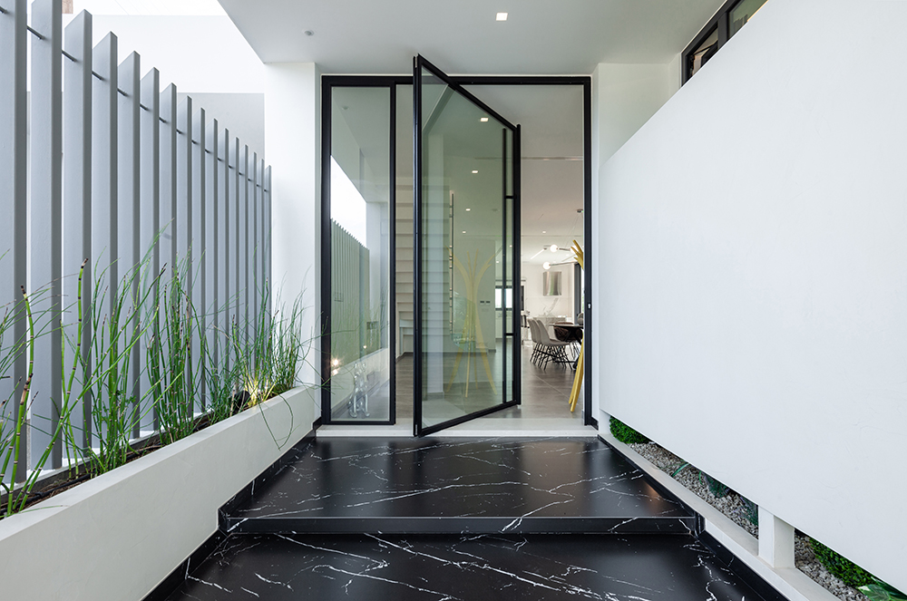 Doors Rabel Gallery of Minimal Glass Pivot Door – Rabel 8700 Slim Super Thermal - 3