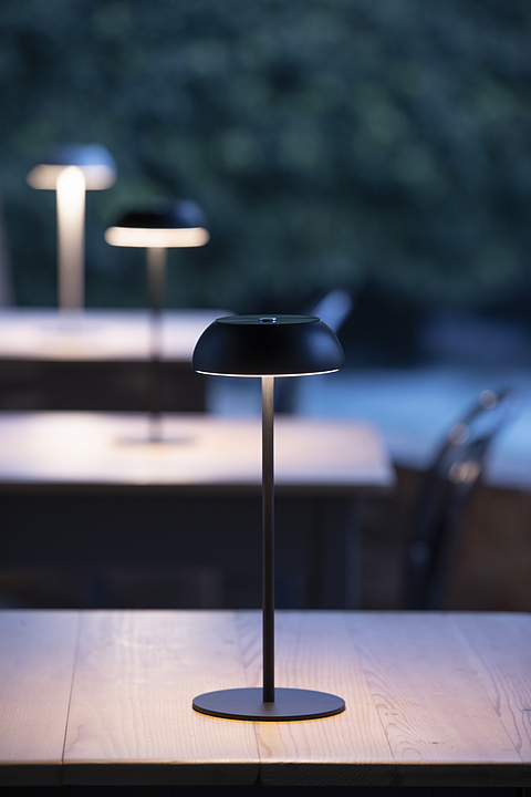 Portable Lamp - Float by Mario Alessiani from Axolight padstyle