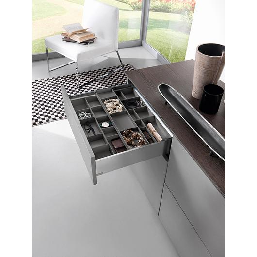 Drawer Splitting Drawer Organization System - Split from Salice