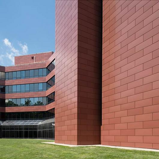 Gallery of Metal Panel Rainscreen System - EN-V - 2