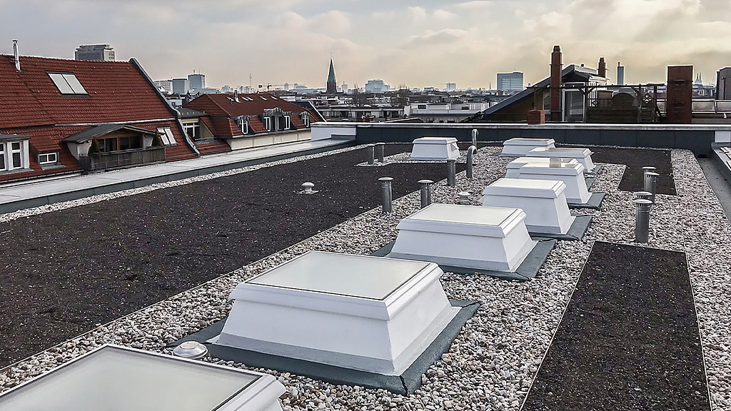 glass skylight f100 from lamilux