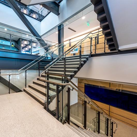 Aluminum Railing - QUAD™ from Hollaender