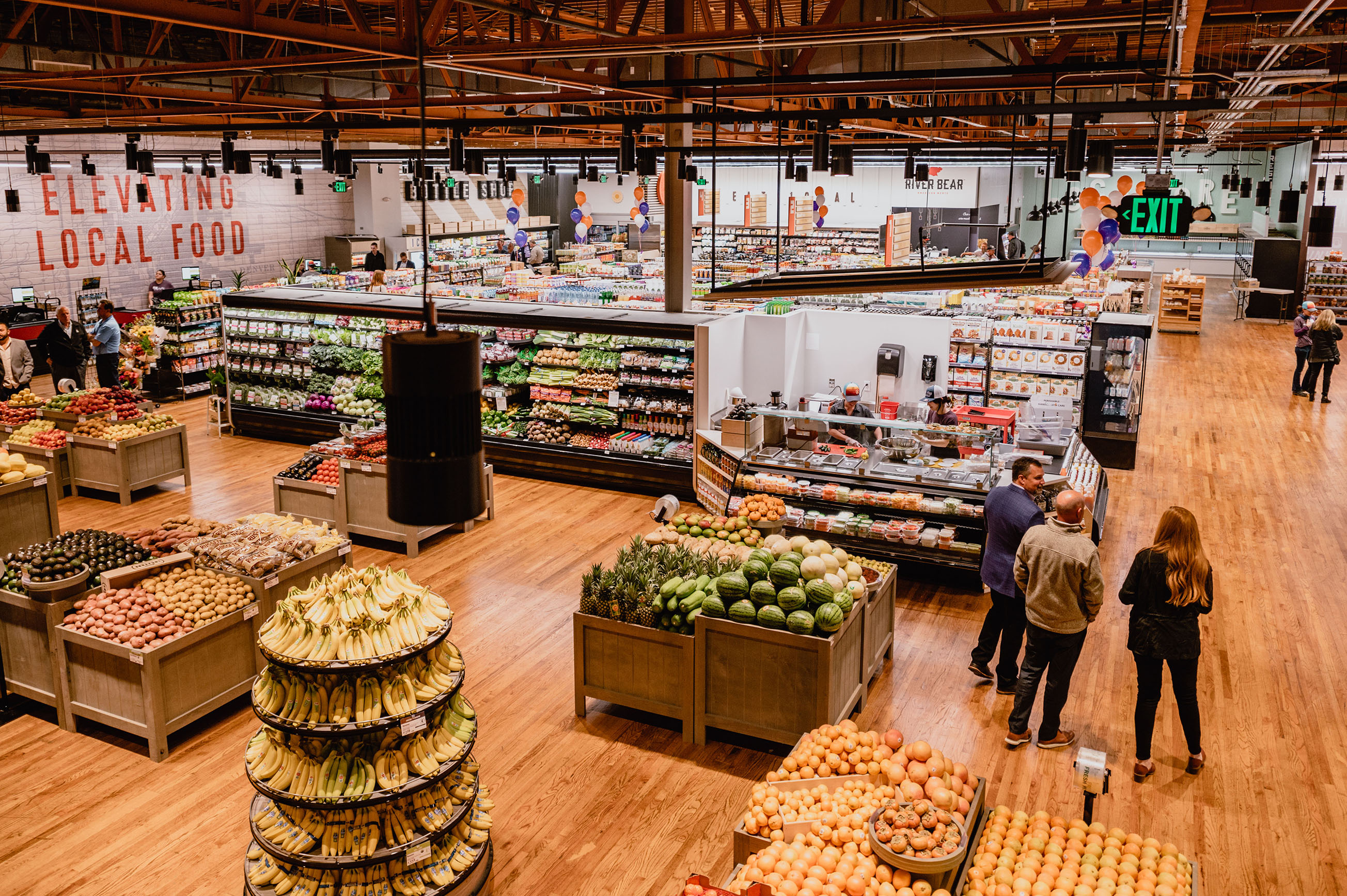Gallery of Spectrum Lighting in Leevers Supermarket 3