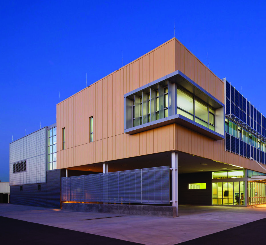 Gallery of Kalwall® in Georgia Tech CNES Laboratory - 3