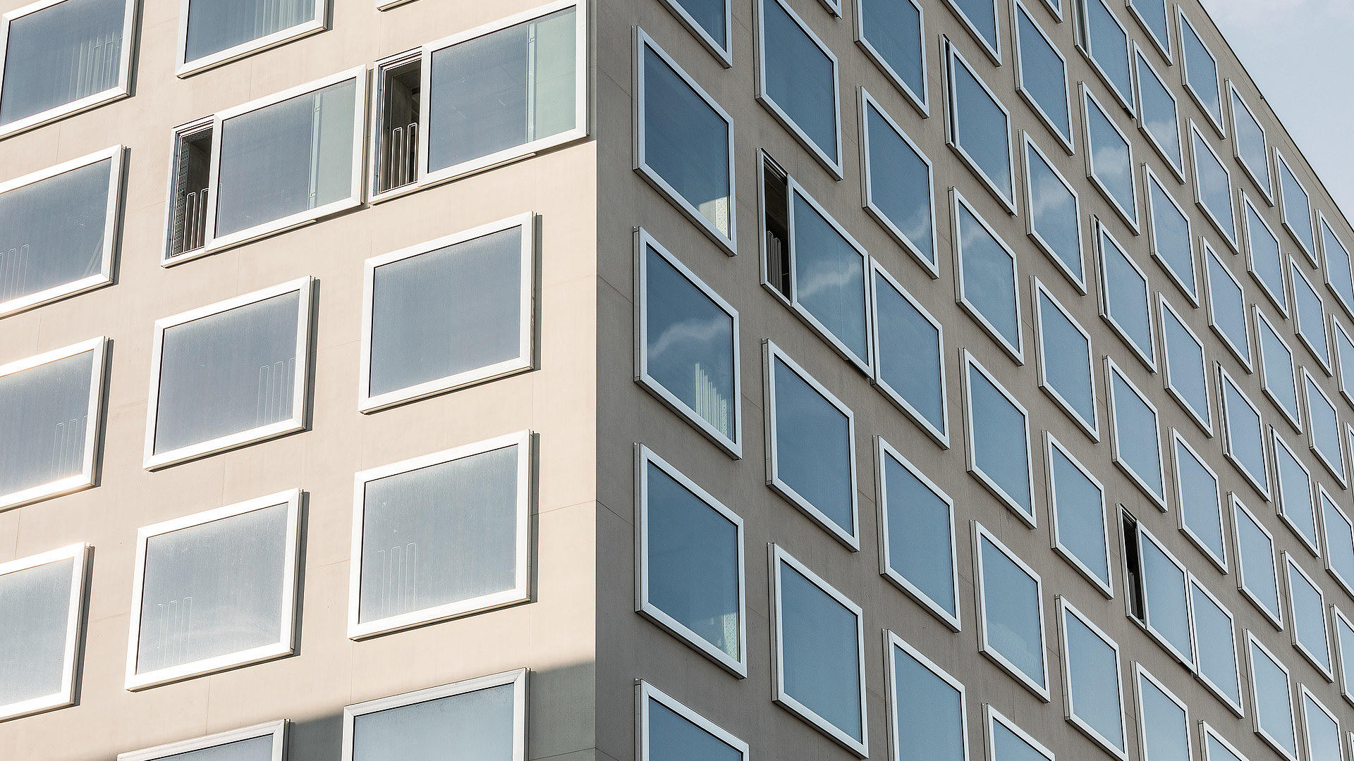 Gallery of Sliding Windows for High-Rise Buildings - 1