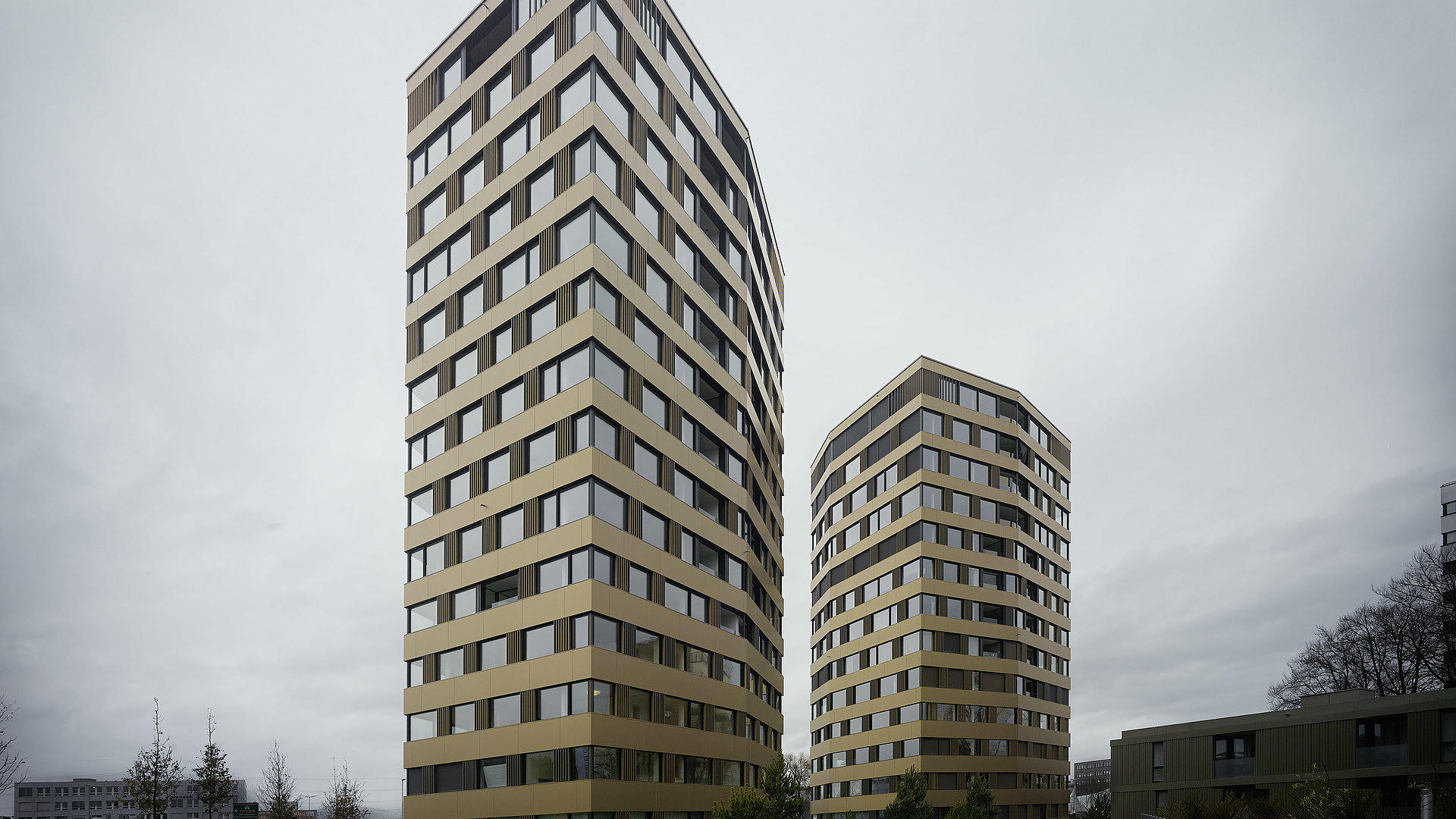 Gallery of Sliding Windows for High-Rise Buildings - 11