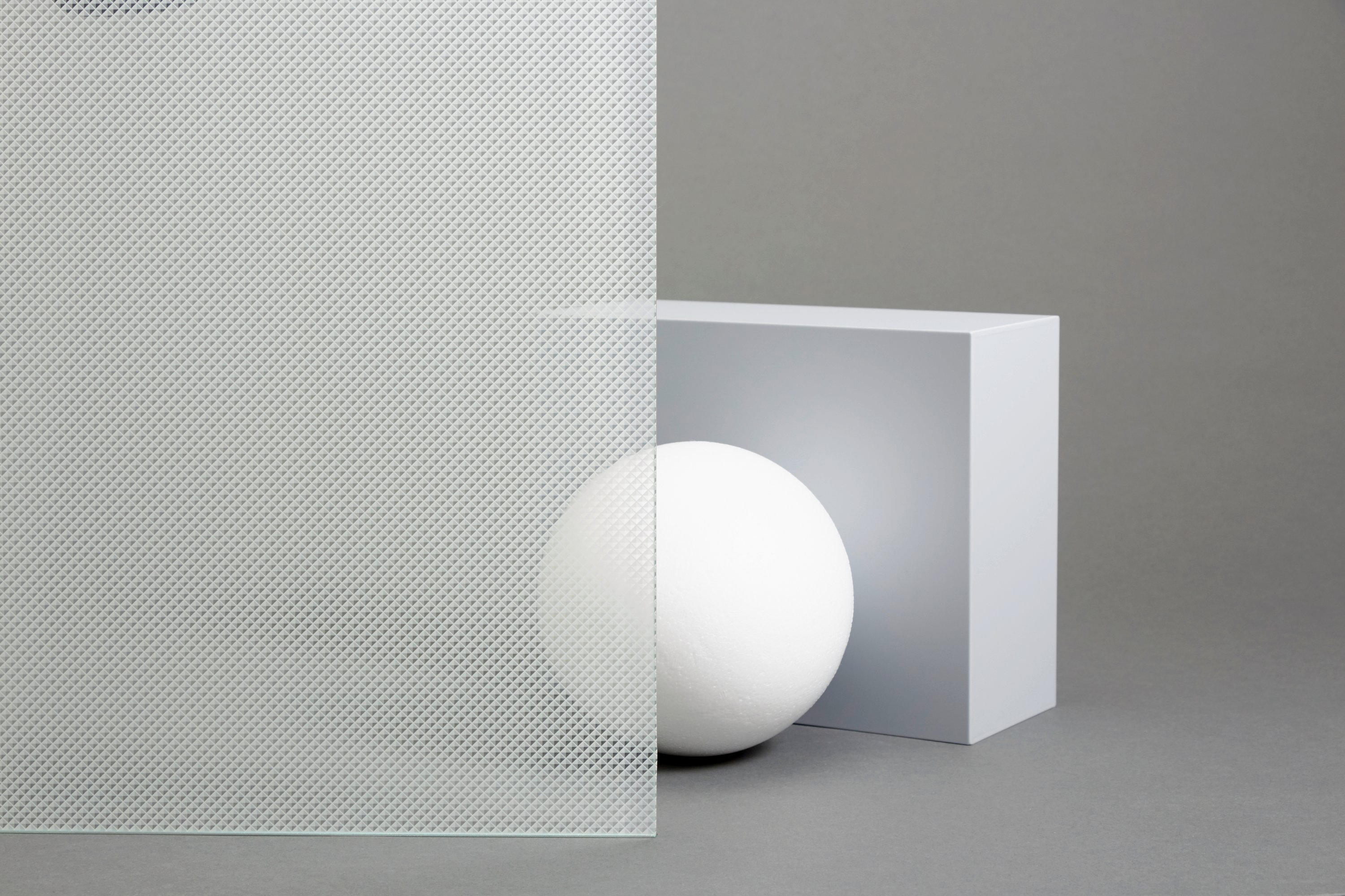 Fashed Glass Gallery of Glass Finish - FASARA™ Geometric - 1