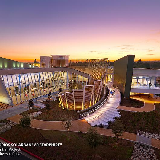 Galeria de Vidrio de control solar Solarban® 60 7