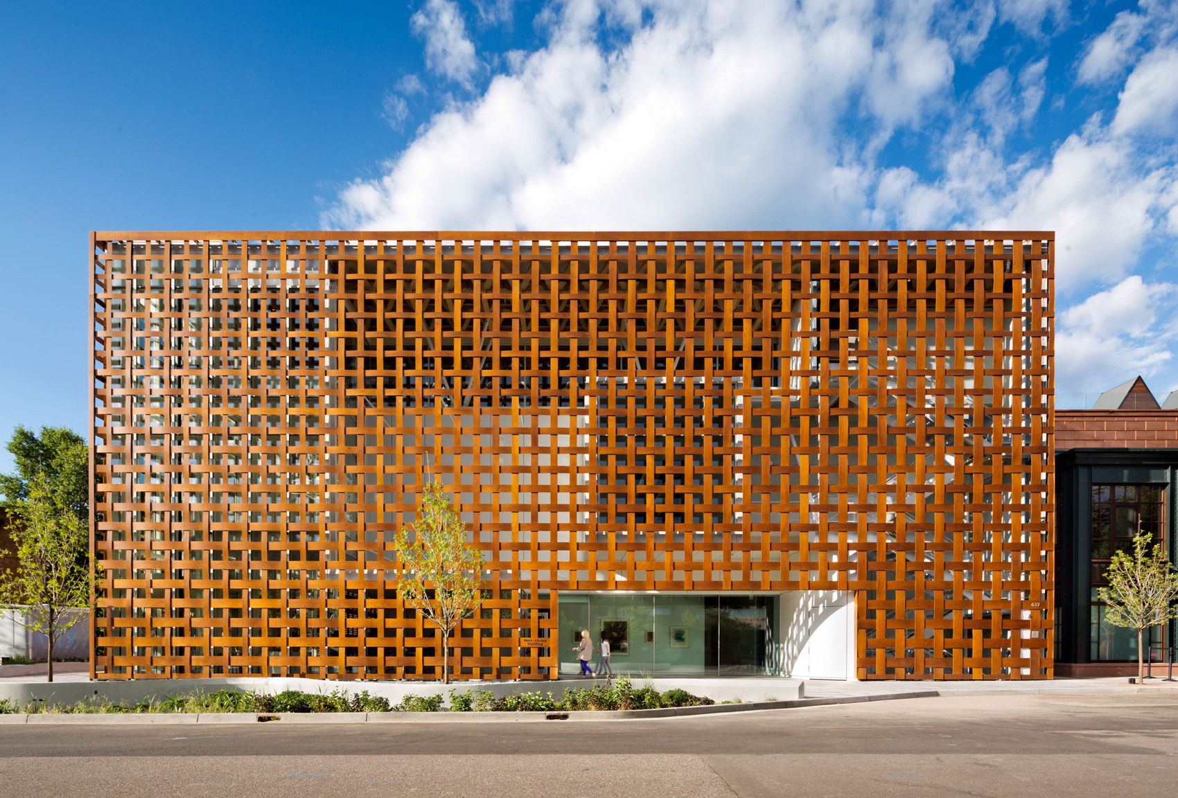 Gallery of NATURCLAD W Wood Facade in the Aspen Art Museum 2