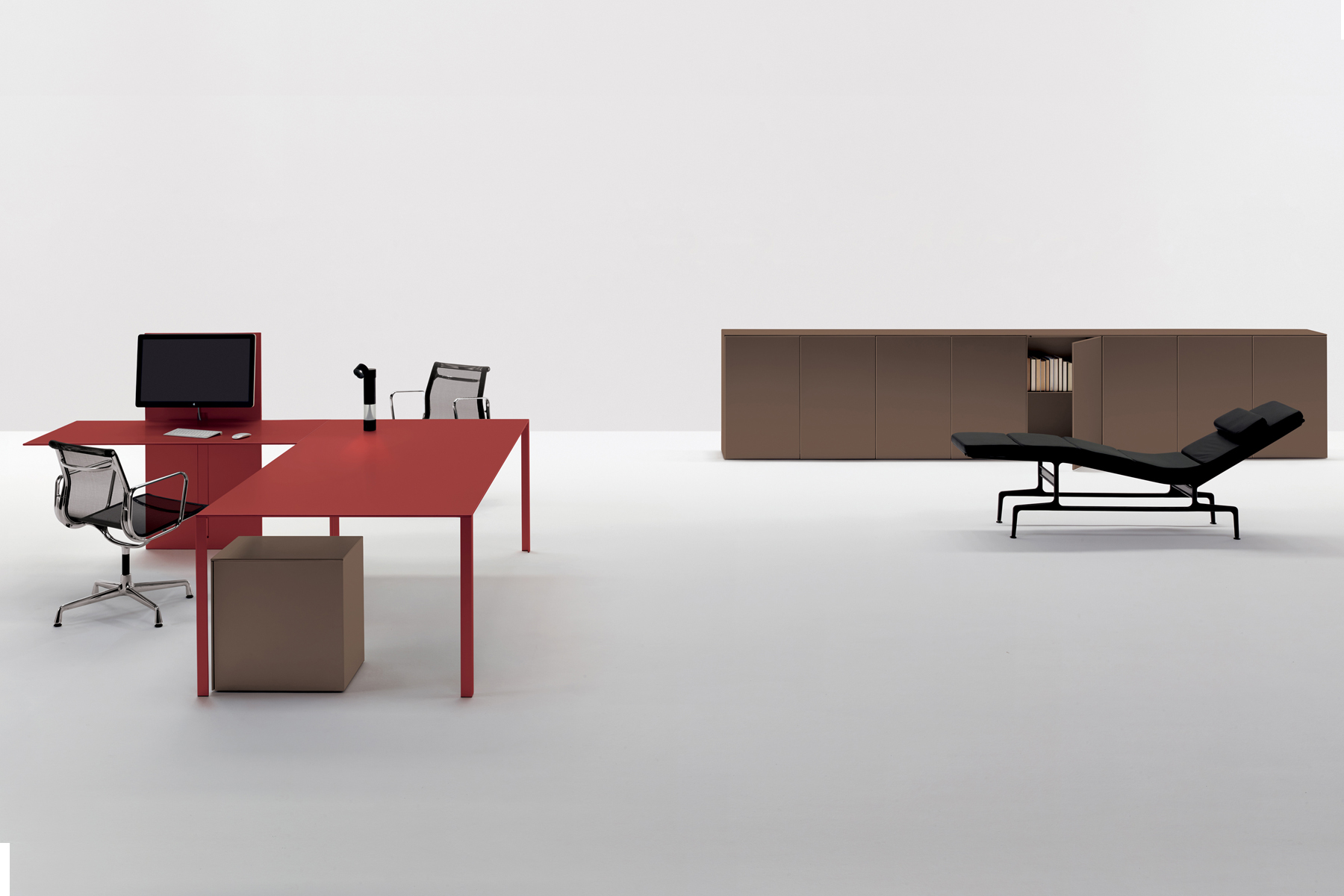 Gallery of Executive Desk - LessLess Color - 4