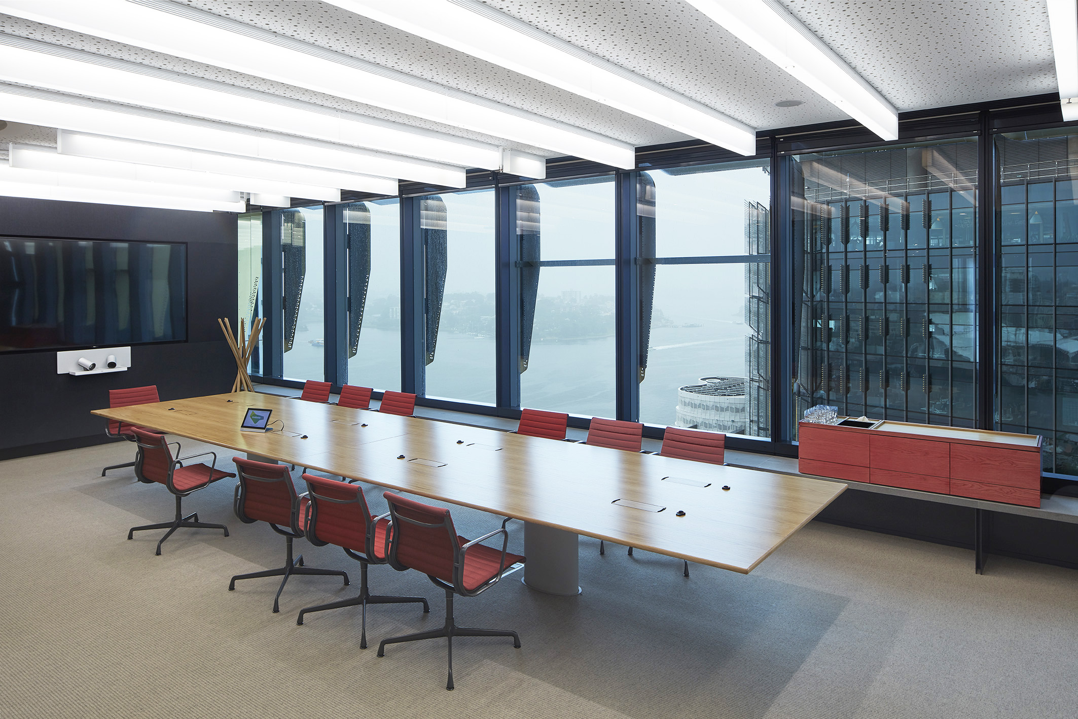 Gallery of Interior Workstation Furniture in Lend Lease Sydney Office 14