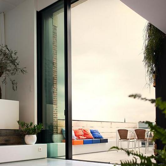 Pocket Window - Sliding Pocket from Orama Minimal Frames
