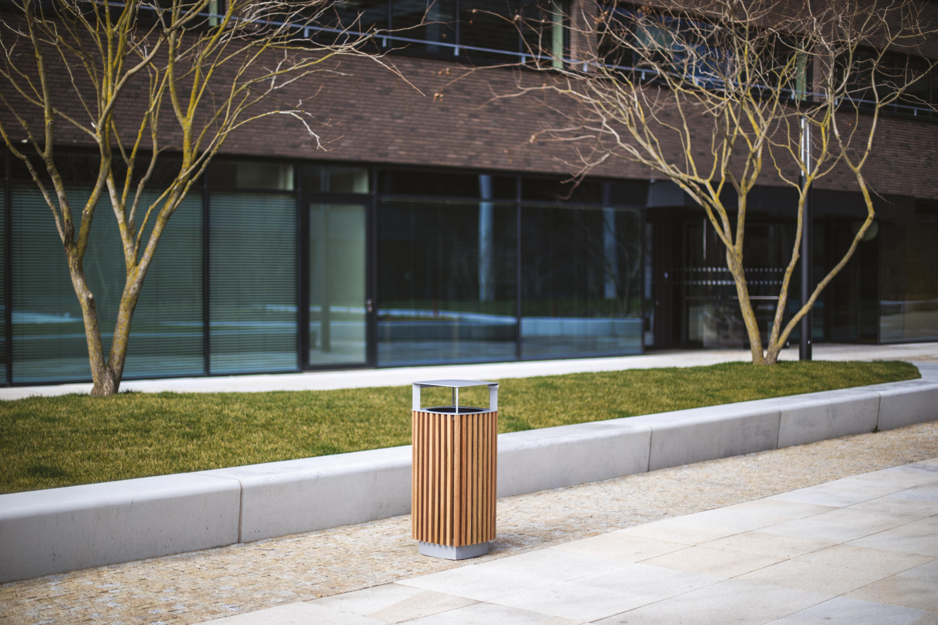 Gallery of Litter Bin Quinbin 8